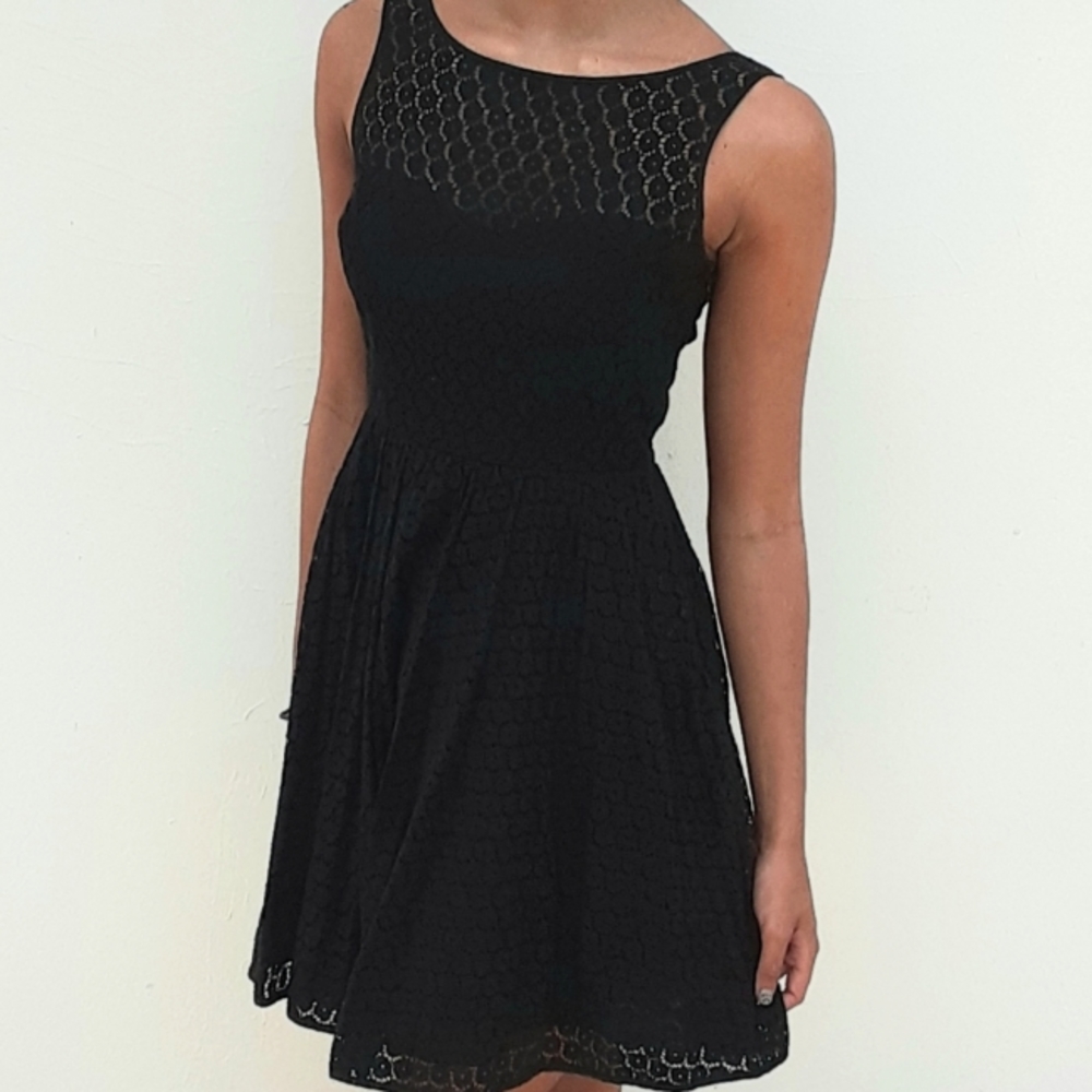 Betsy Johnson LBD Black Lace Retro Style 4